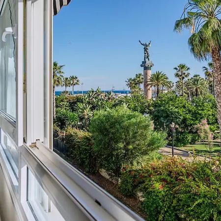 New Renovated Front Line Playa Rocio Puerto Banus Апартаменты Марбелья