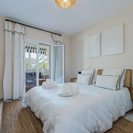Апартаменты New Renovated Front Line Playa Rocio Puerto Banus Марбелья