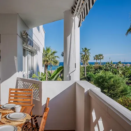 Apartment New Renovated Front Line Playa Rocio Puerto Banus Marbella