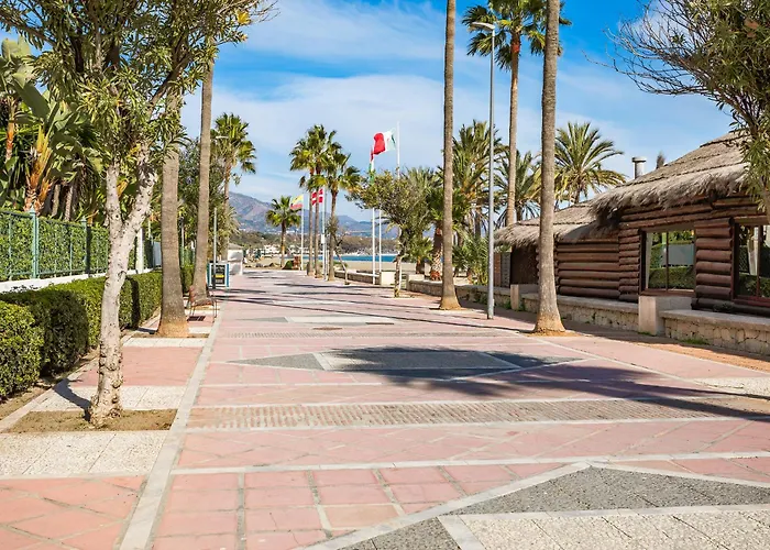 New Renovated Front Line Playa Rocio Puerto Banus *