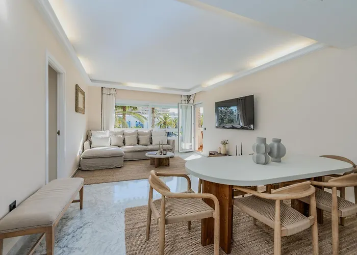 New Renovated Front Line Playa Rocio Puerto Banus * Marbella