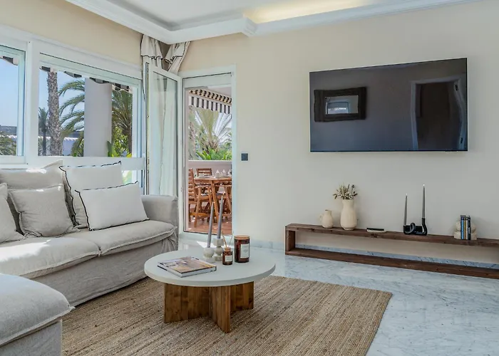 New Renovated Front Line Playa Rocio Puerto Banus * Marbella