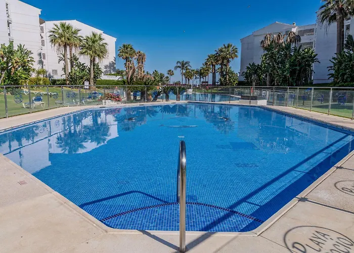 New Renovated Front Line Playa Rocio Puerto Banus Apartment