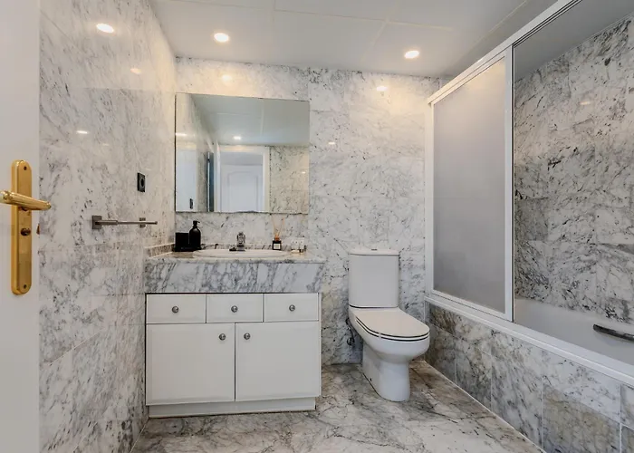 New Renovated Front Line Playa Rocio Puerto Banus * Marbella