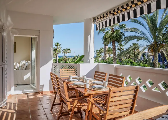 New Renovated Front Line Playa Rocio Puerto Banus *