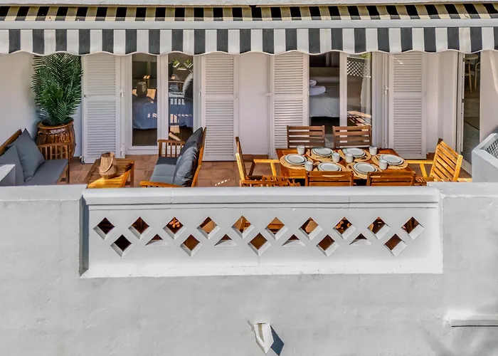 Lejlighed New Renovated Front Line Playa Rocio Puerto Banus